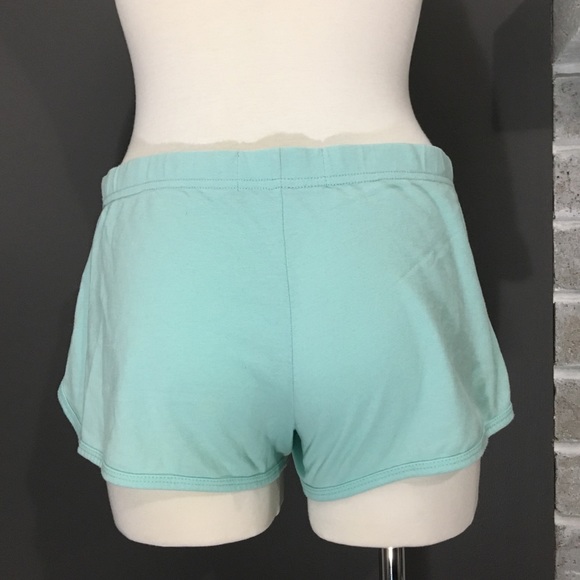 Hollister soft shorts - Picture 4 of 4